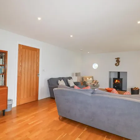 Holiday home Freefolk *